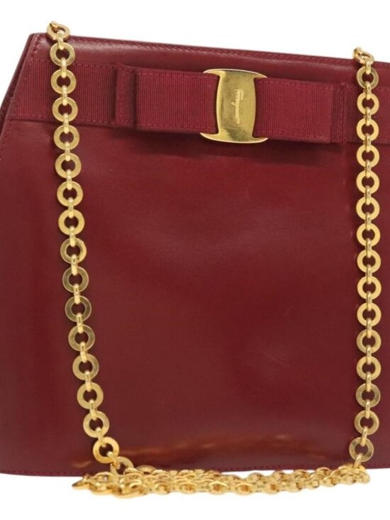 Authentic Salvatore Ferragamo Vala Chain Shoulder Bag Leather Bordeaux Gold